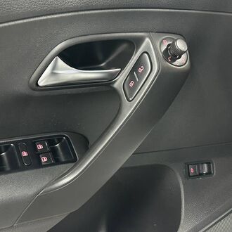 Volkswagen Polo 1.6 AT