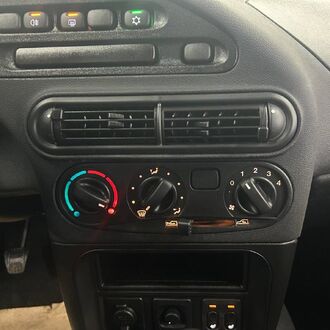 NIVA Travel 1.8 MT ( 90 л.с )