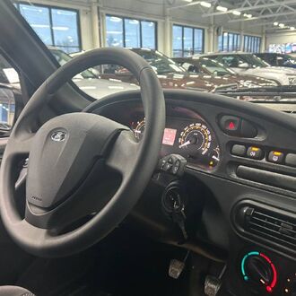 NIVA Travel 1.8 MT ( 90 л.с )