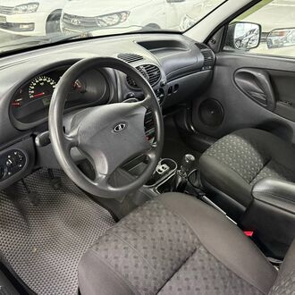 Lada Kalina 1.6 MT (81 л.с )