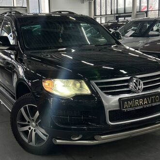 Volkswagen Touareg 3.0d AT ( 224л.с.)