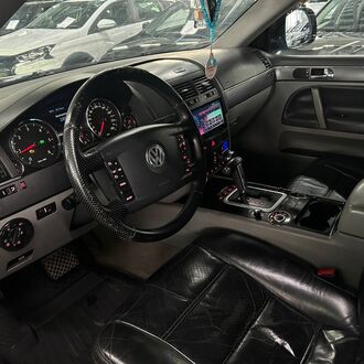 Volkswagen Touareg 3.0d AT ( 224л.с.)