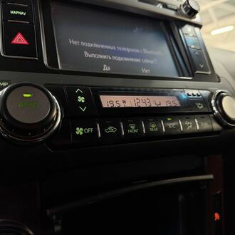 Toyota Land Cruiser Prado 4WD 3.0d AT (173 л.с.)