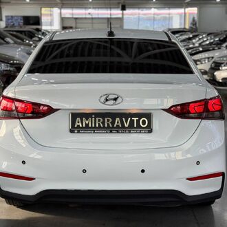 Hyundai Solaris 1.6 AT (123 л.с.)