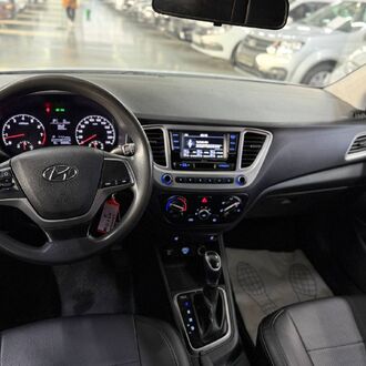 Hyundai Solaris 1.6 AT (123 л.с.)