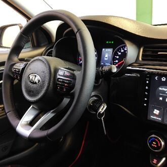 Kia Rio 1.6 AT( 123 л.с.)