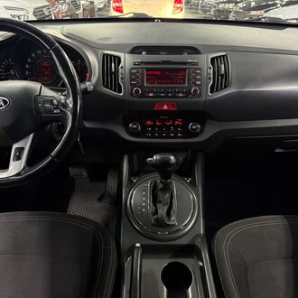 Kia Sportage 2.0 AT AWD( 123 л.с.)