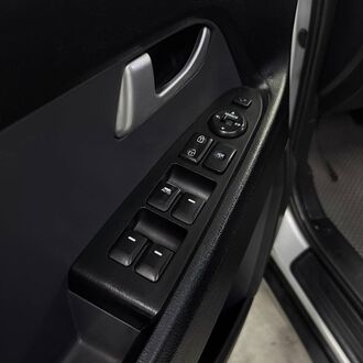 Kia Sportage 2.0 AT AWD( 123 л.с.)