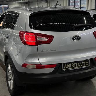 Kia Sportage 2.0 AT AWD( 123 л.с.)