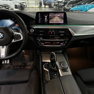 BMW 530 i X-Drive 3.0 AT (л.с.)