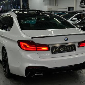 BMW 530 i X-Drive 3.0 AT (л.с.)