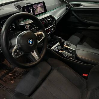 BMW 530 i X-Drive 3.0 AT (л.с.)