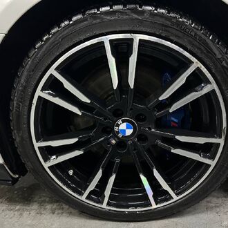 BMW 530 i X-Drive 3.0 AT (л.с.)