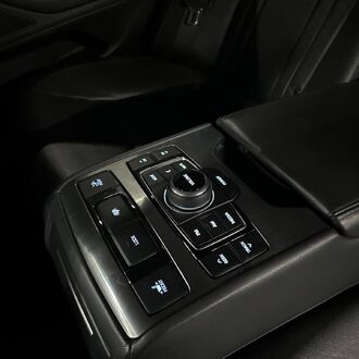 Hyundai GENESIS AT( 197 л.с.)