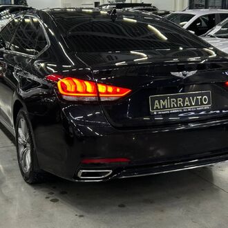 Hyundai GENESIS AT( 197 л.с.)