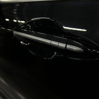 Hyundai GENESIS AT( 197 л.с.)