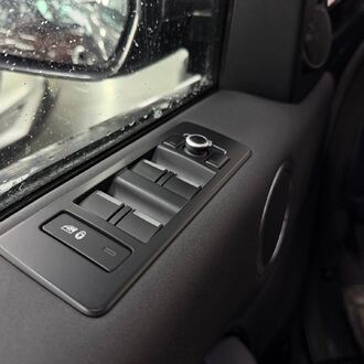 LANDROVER RANGE DISKOVERY 3.0 AT (249л.с.)