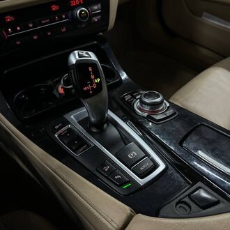BMW 5 2.0 AT( 245л.с)