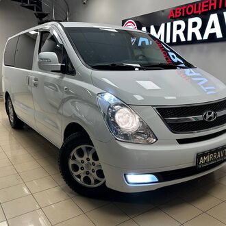 Hyundai GRAND STAREX 2.5 АТ (145 л.с)