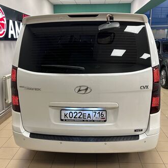 Hyundai GRAND STAREX 2.5 АТ (145 л.с)