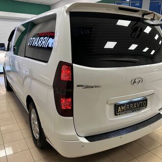 Hyundai GRAND STAREX 2.5 АТ (145 л.с)