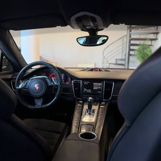 Porsche PANAMERA GTS 4.8AT 429л.с. Полный привод