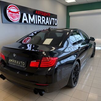 BMW 520d 2.0 AT Дизель 190 л.с.)