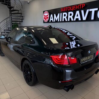 BMW 520d 2.0 AT Дизель 190 л.с.)