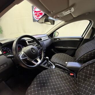 Renault ARKANA 1.6CVT 114л.с
