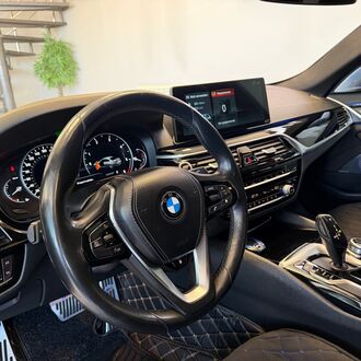 BMW 520d 2.0 AT (190л.с.)