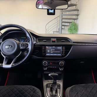 KIA RIO 1.6 Автомат