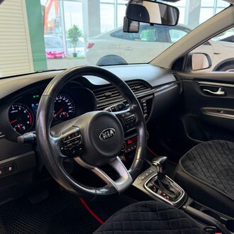 KIA RIO 1.6 Автомат